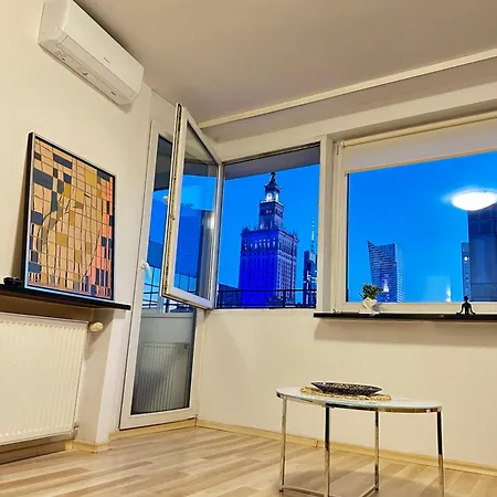 Palace Of Culture Skyline Apartman